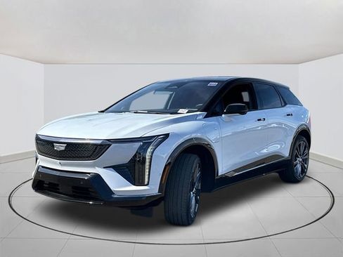 New 2026 Cadillac Optiq Sport 2 image 10
