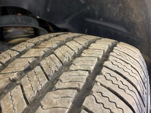 Used 2022 RAM 1500 Laramie AWD/4WD image 34