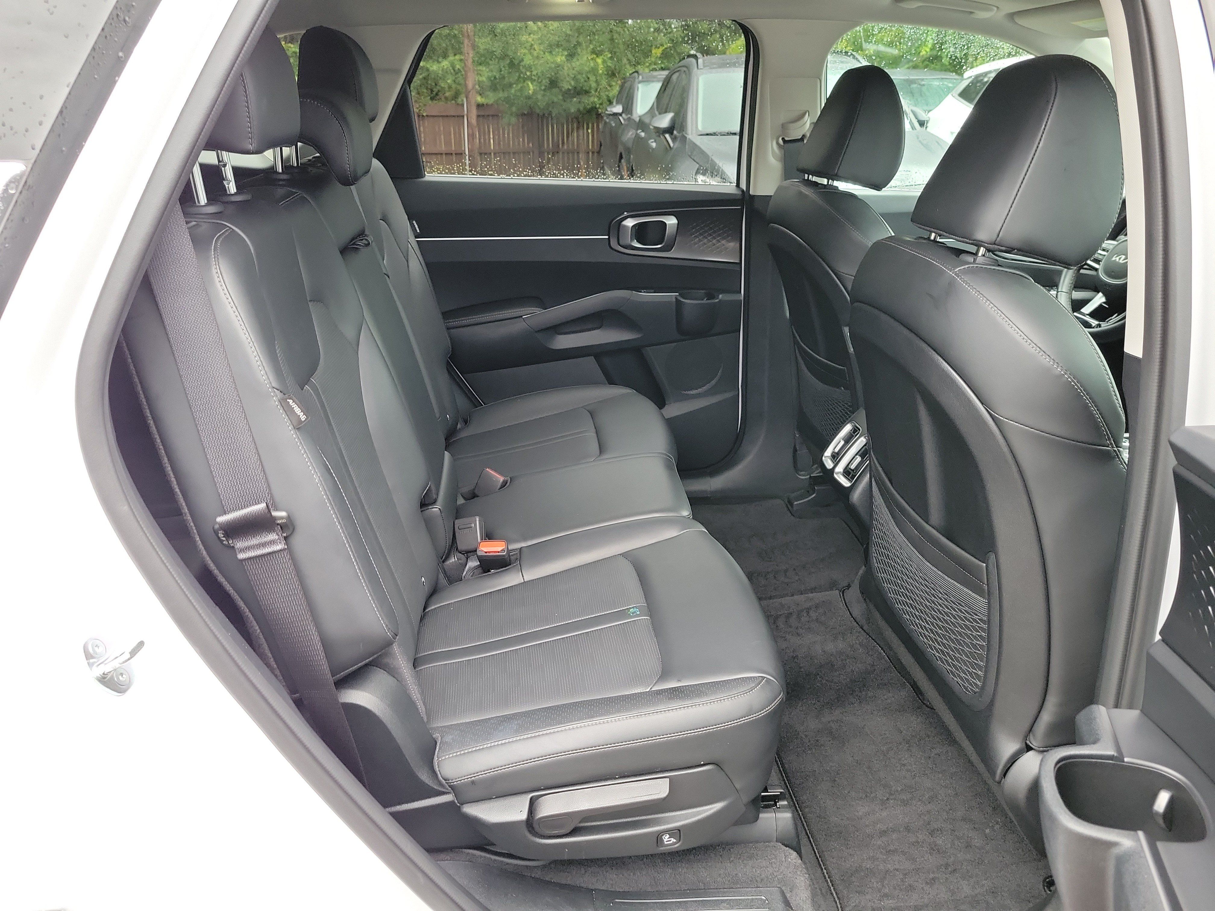 Certified 2025 Kia Sorento S w/ Panoramic Sunroof Package FWD image 10