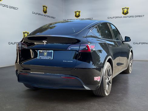 Used 2020 Tesla Model Y Long Range image 5