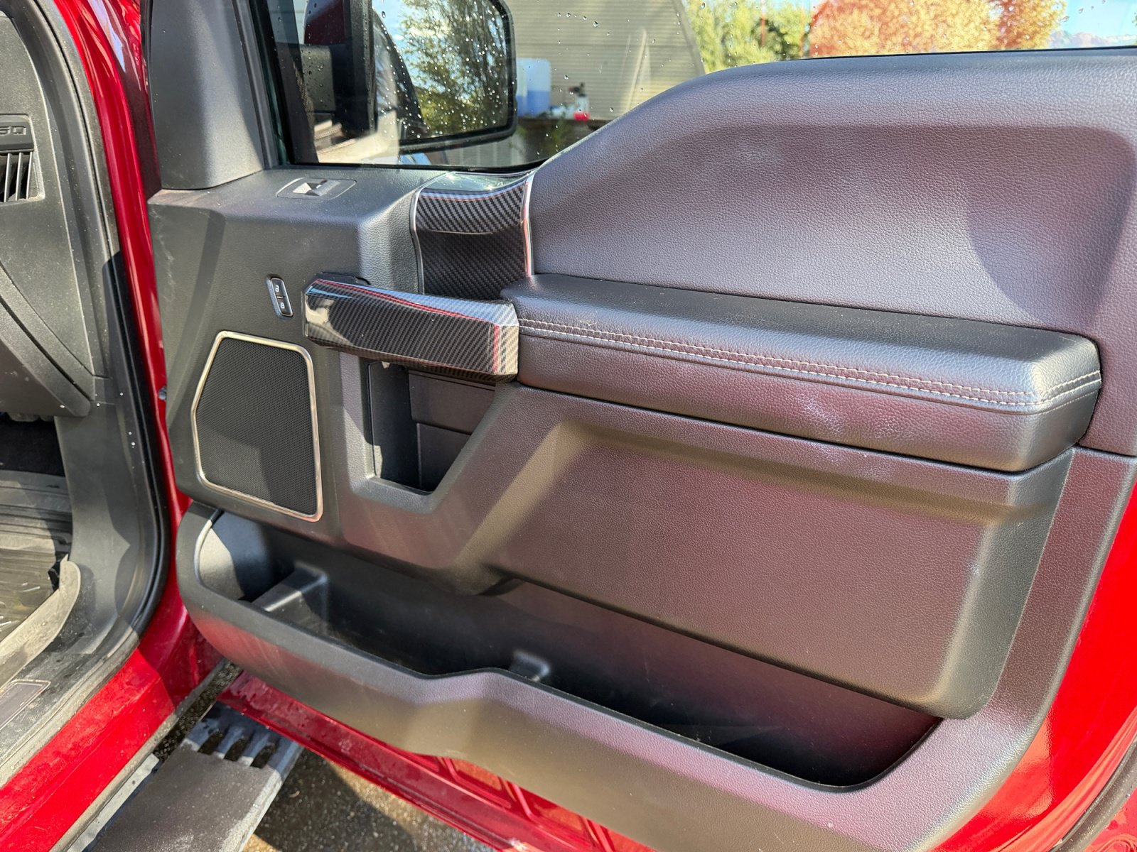 Used 2019 Ford F150 Raptor w/ Equipment Group 802A Luxury AWD/4WD image 17