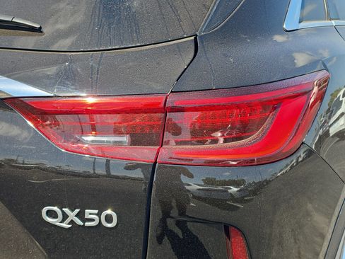 Used 2023 INFINITI QX50 Pure FWD image 8