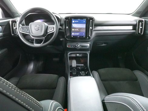 Used 2023 Volvo C40 P8 Recharge Plus AWD/4WD image 12