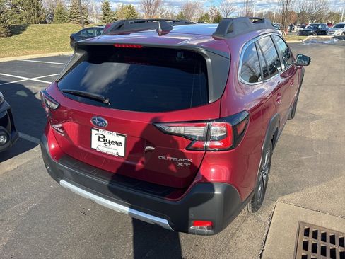 Certified 2023 Subaru Outback Limited XT image 3