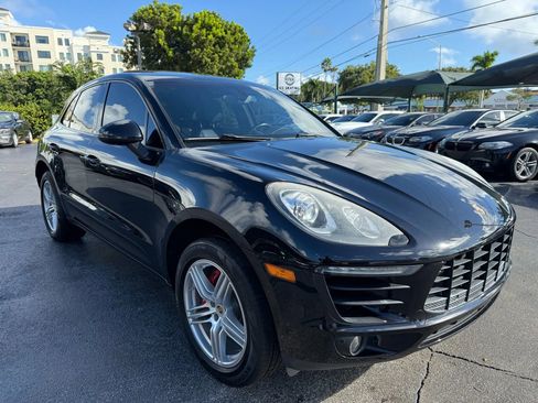 Used 2015 Porsche Macan S image 9