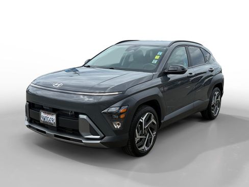 Used 2026 Hyundai Kona SEL Premium FWD image 1