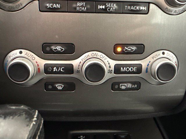 Used 2014 Nissan Maxima FWD image 24