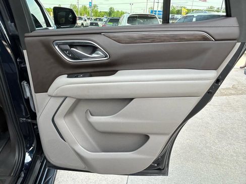 Used 2023 Chevrolet Tahoe LS AWD/4WD image 16