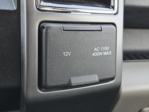 Used 2020 Ford F150 XLT w/ Equipment Group 302A Luxury AWD/4WD image 32