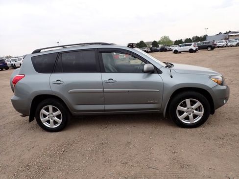 Used 2008 Toyota RAV4 Limited image 5