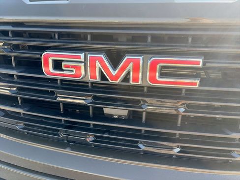 Used 2023 GMC Sierra 1500 Elevation w/ Elevation Premium Package AWD/4WD image 16
