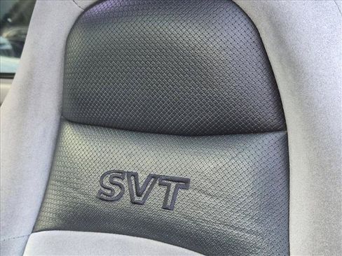Used 2002 Ford F150 Lightning RWD image 12