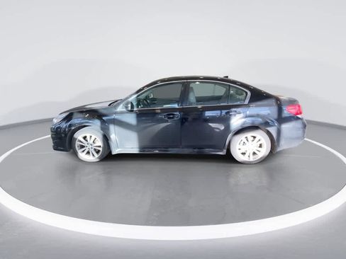 Used 2014 Subaru Legacy 2.5i Limited w/ Popular Package #2 AWD/4WD image 5