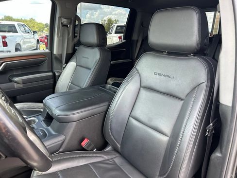 Used 2024 GMC Sierra 1500 Denali AWD/4WD image 19
