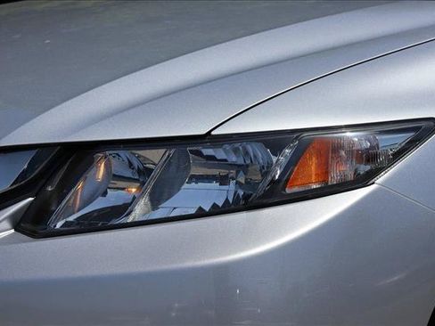 Used 2013 Honda Civic LX image 10