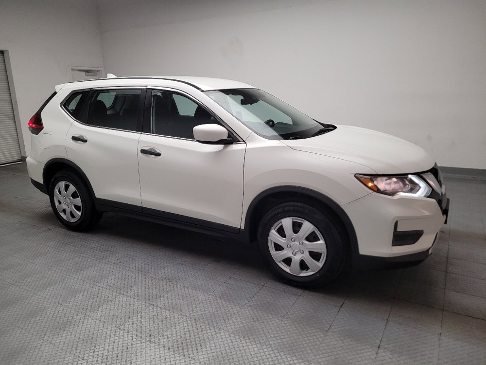 Used 2019 Nissan Rogue S FWD image 11