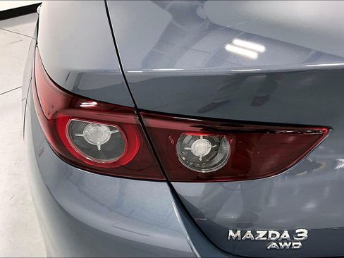 New 2026 MAZDA MAZDA3 Carbon image 38
