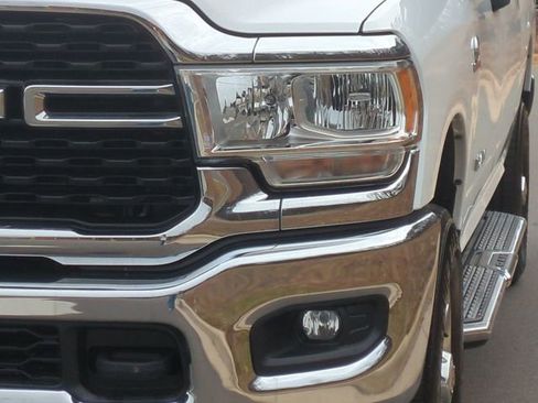 Used 2024 RAM 2500 Big Horn image 17