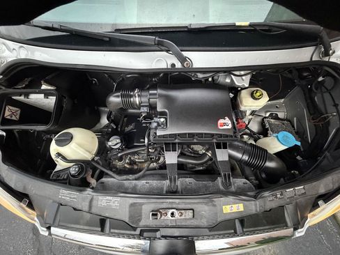 Used 2012 Mercedes-Benz Sprinter 3500 image 80