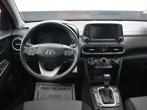 Used 2020 Hyundai Kona SE image 15