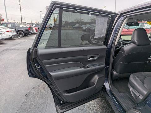 Used 2024 Toyota Grand Highlander Limited image 20