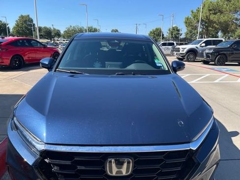 Used 2026 Honda CR-V EX-L image 2