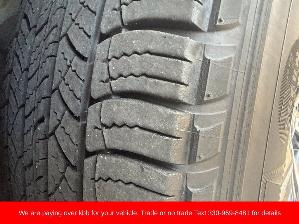 Used 2024 Nissan Murano SV AWD/4WD image 9