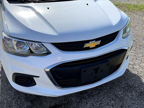 Used 2017 Chevrolet Sonic LT FWD image 27