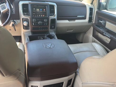 Used 2014 RAM 1500 Laramie AWD/4WD image 27