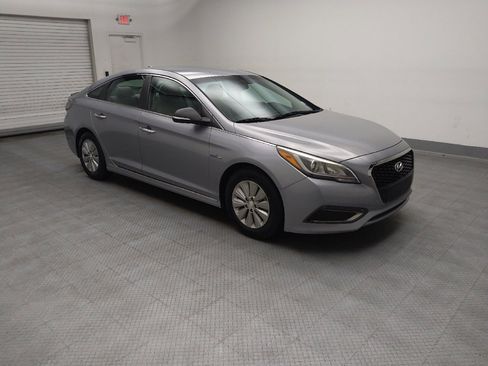 Used 2016 Hyundai Sonata SE FWD image 11