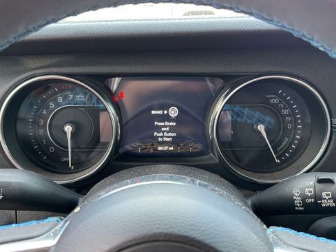 Used 2023 Jeep Wrangler Unlimited Rubicon 4xe image 15