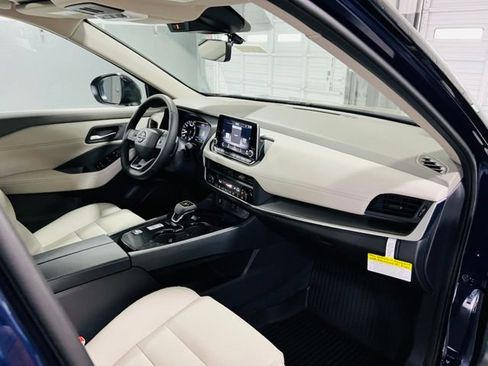 New 2026 Nissan Rogue Dark Armor FWD image 30