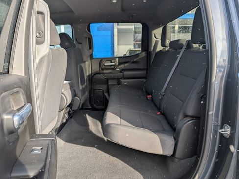 Used 2021 Chevrolet Silverado 1500 Custom w/ Safety Confidence Package image 15
