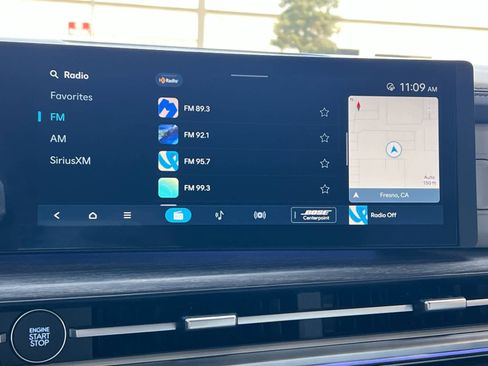 Used 2025 Hyundai Santa Fe Limited image 19