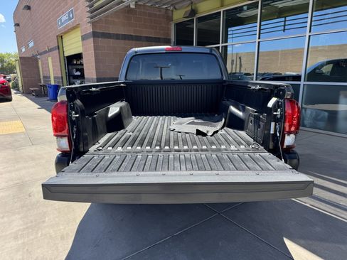 Used 2023 Toyota Tacoma SR image 33
