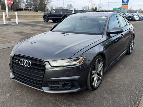 Used 2016 Audi S6 Prestige w/ Prestige Package image 39