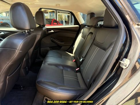 Used 2014 Ford Focus Titanium FWD image 28