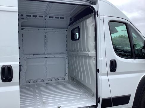 New 2026 RAM ProMaster 2500 w/ Safety Group FWD image 27