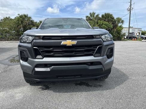 Used 2023 Chevrolet Colorado LT RWD image 9