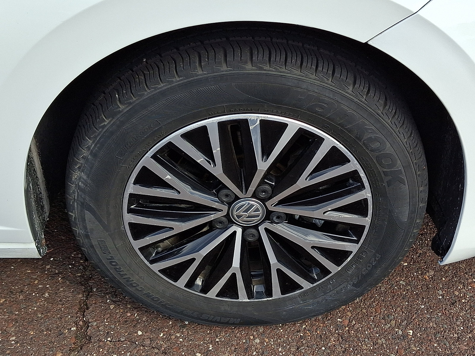 Used 2019 Volkswagen Jetta SE FWD image 8
