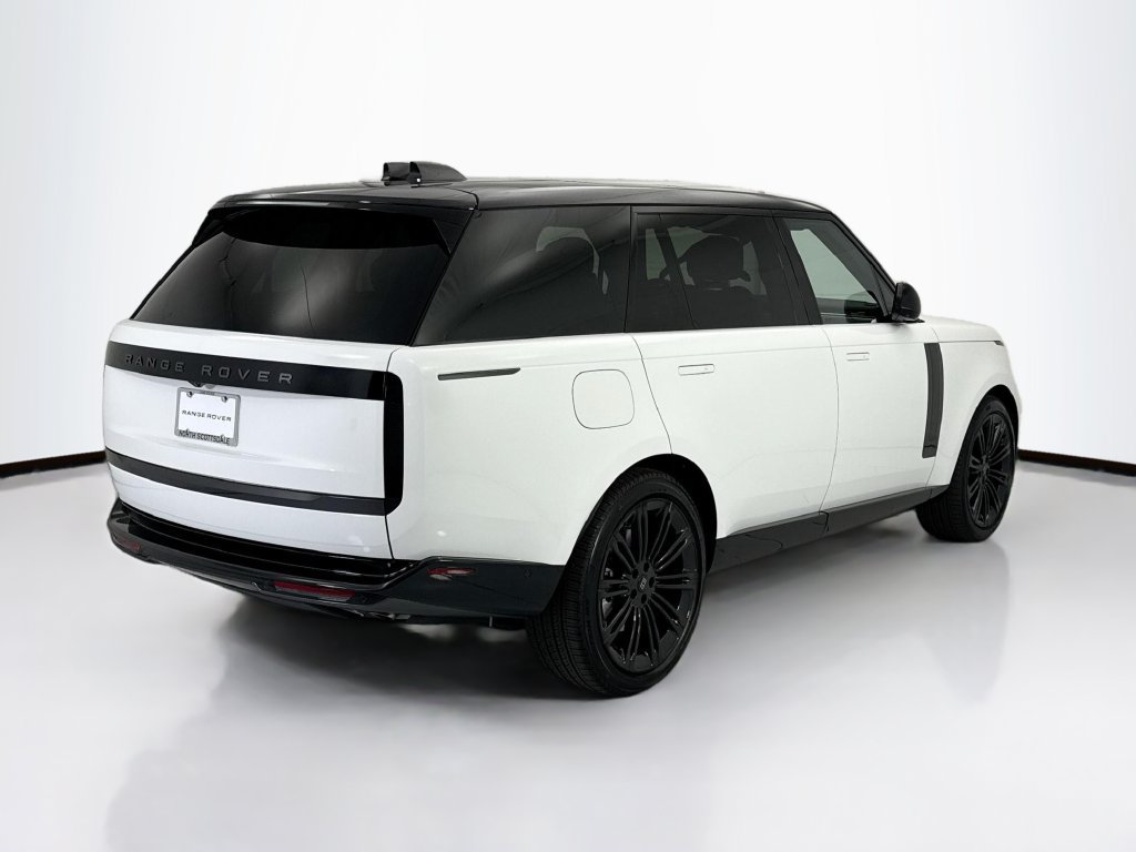 New 2027 Land Rover Range Rover Long Wheelbase SE AWD/4WD image 5
