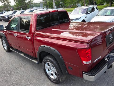 Used 2004 Nissan Titan SE w/ (Bed) Utility Bed Pkg AWD/4WD image 9