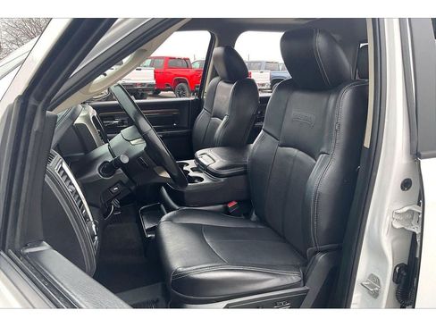 Used 2018 RAM 1500 Laramie w/ Convenience Group image 26