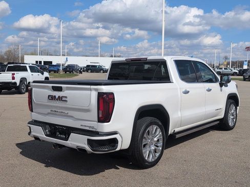 Used 2021 GMC Sierra 1500 Denali w/ Denali Premium Package image 9