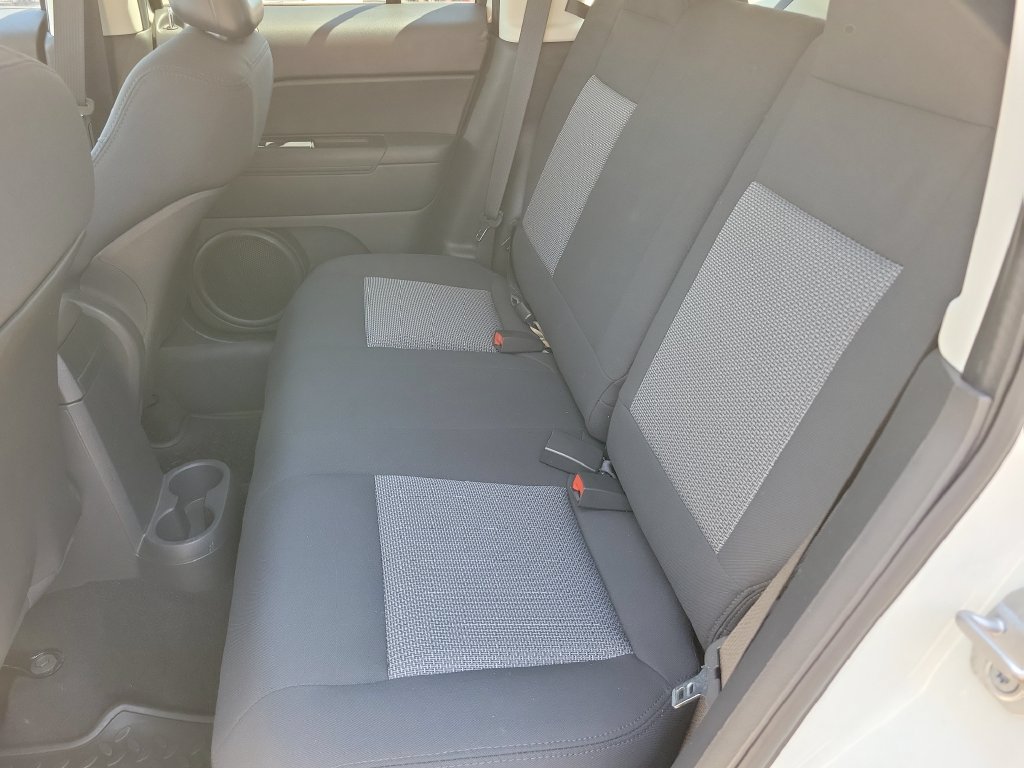 Used 2009 Jeep Patriot Sport FWD image 15