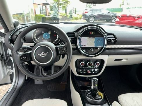 Used 2023 MINI Cooper Clubman S FWD image 7