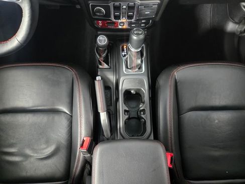 Used 2020 Jeep Wrangler Unlimited Rubicon image 24