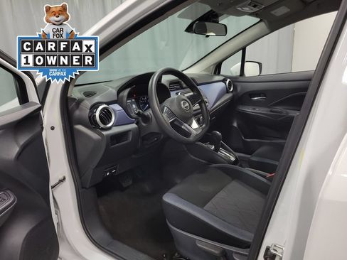 Used 2024 Nissan Versa SV FWD image 12
