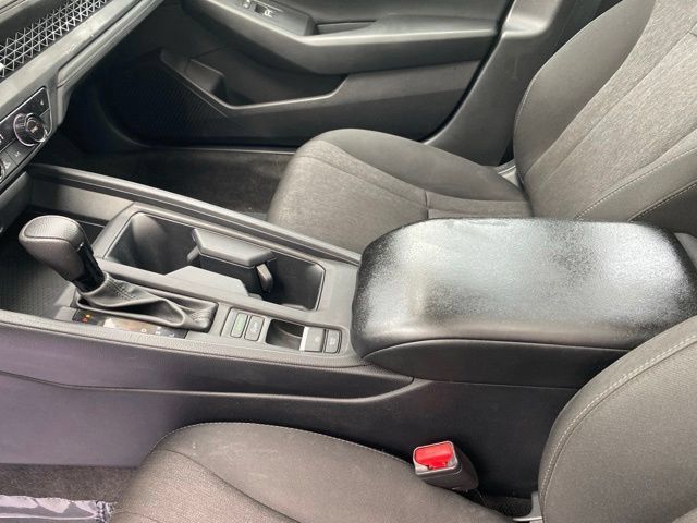Used 2023 Honda Accord EX image 18