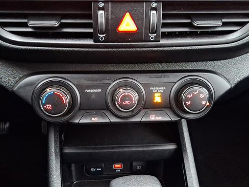 Used 2024 Kia Forte LXS image 15